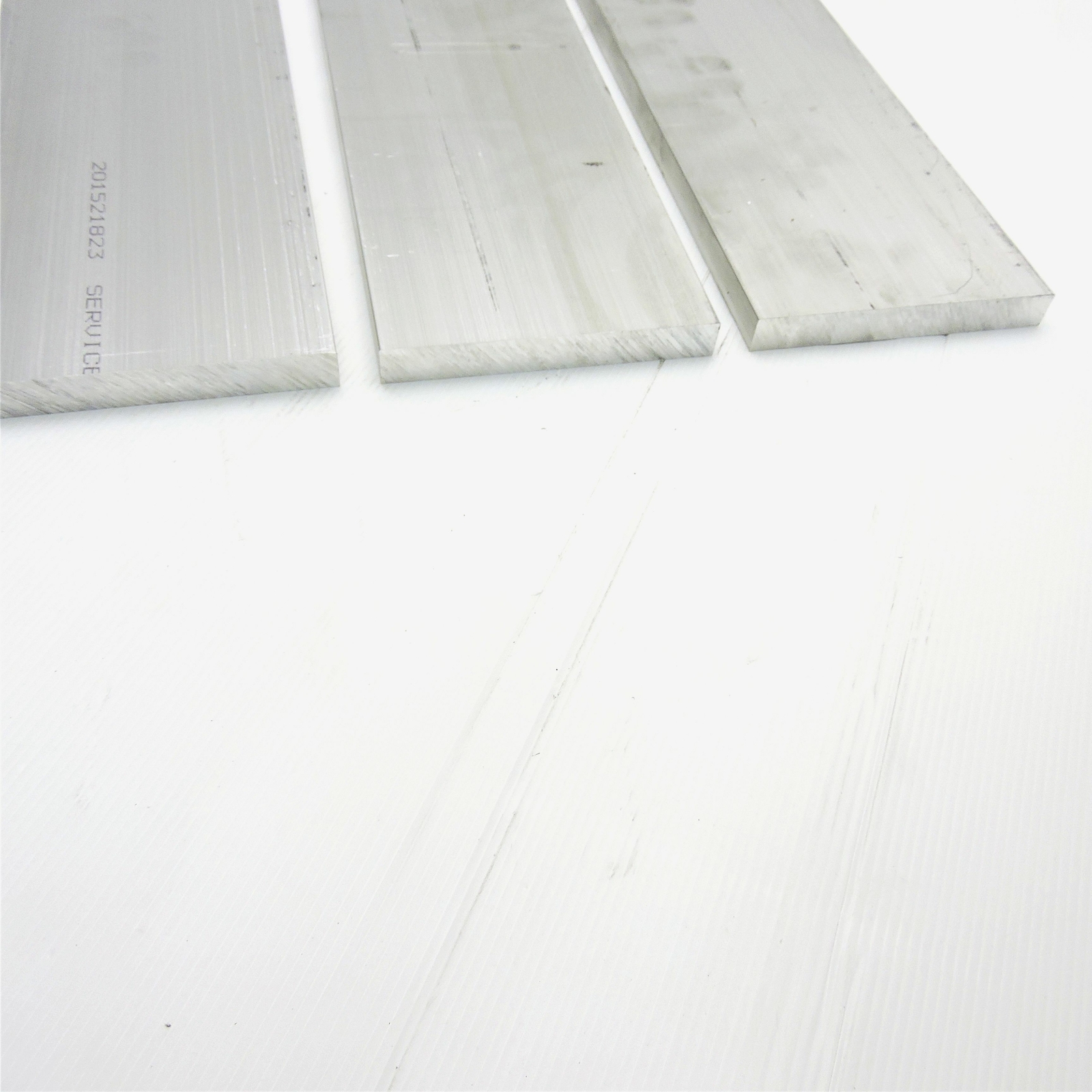 .625″ x 4.5″ Aluminum 6061 FLAT BAR 19.625″ Long new mill stock QTY 3 sku L543