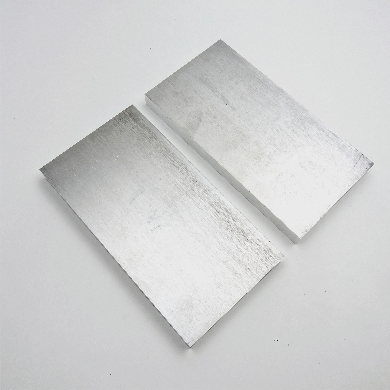 .75″ thick 3/4 Aluminum 6061 PLATE 4.25″ x 9.375″ Long QTY 2 sku 335325