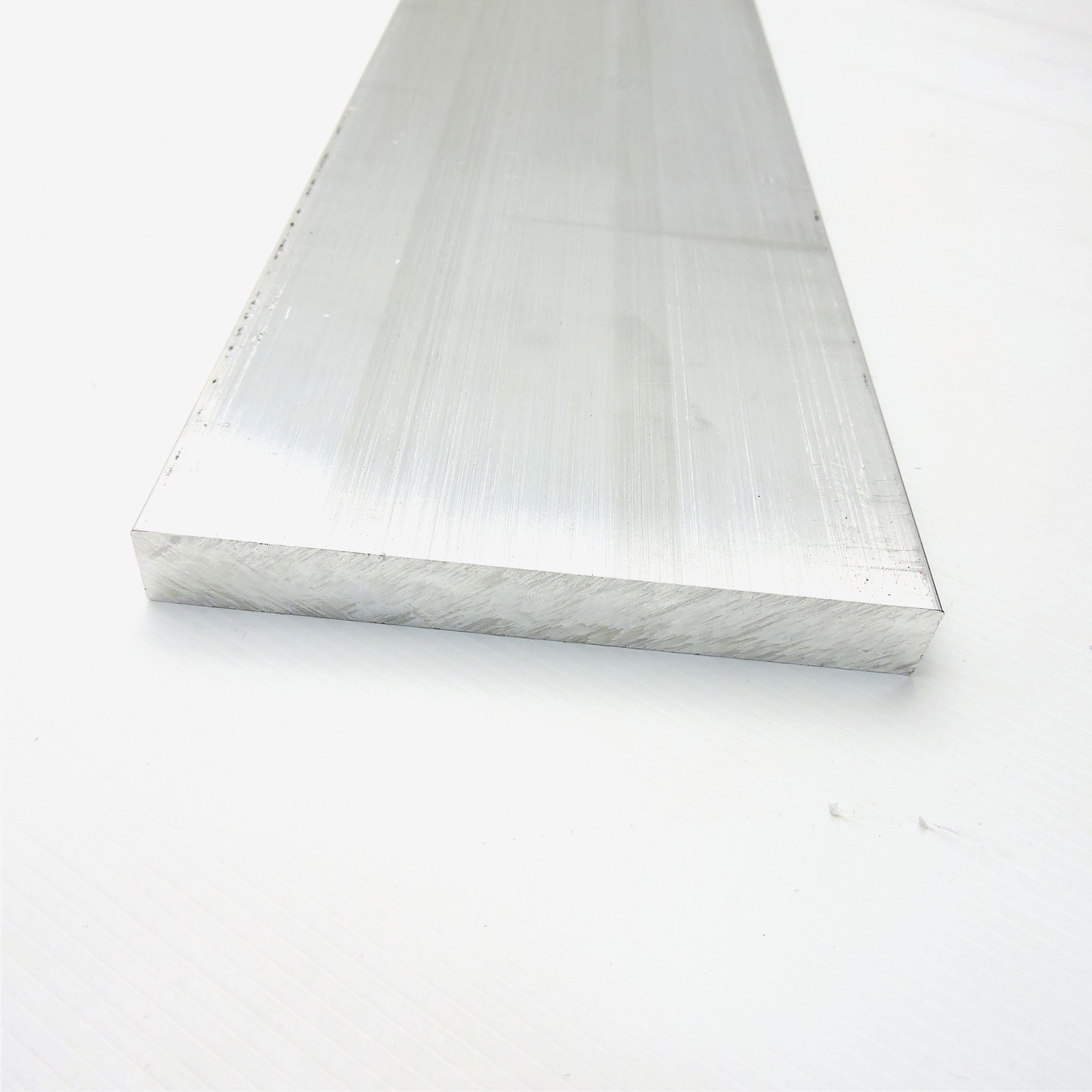 .625″ x 5″ Aluminum 6061 FLAT BAR 20.5″ Long new mill stock sku L635