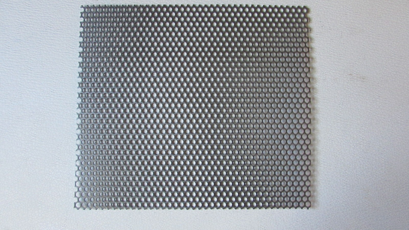 1/4″ HOLES–16 GA.-304 STAINLESS STEEL PERFORATED SHEET- 10-3/4″ X 12-1/4″