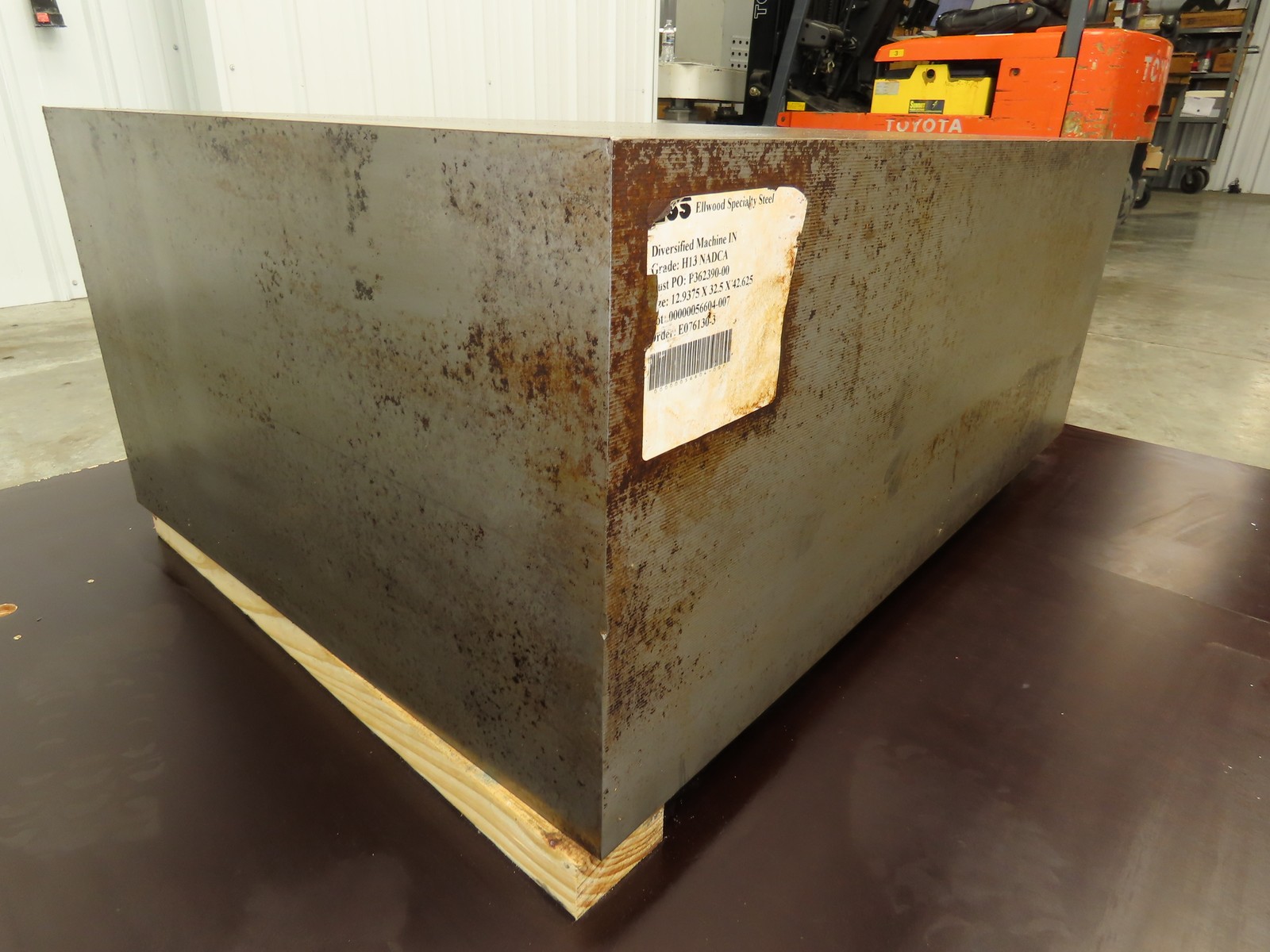 H13 Hot Work Tool Steel Rectangle Block 12.93″H x 22.87″W x 32.43″ 2700Lbs