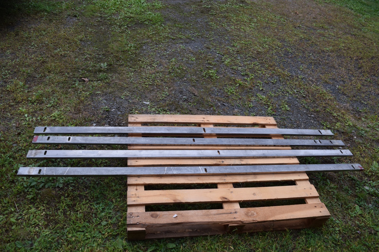 Steel Metal Flat Bar 90″x2.5″x0.75″ Lot of 4