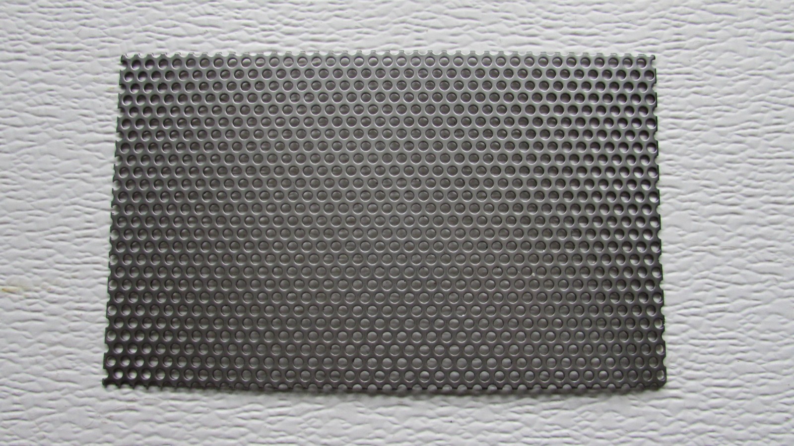 1/8″ ROUND HOLES 18 GA. 304 STAINLESS STEEL PERFORATED SHEET— 4-1/2″ X 7″
