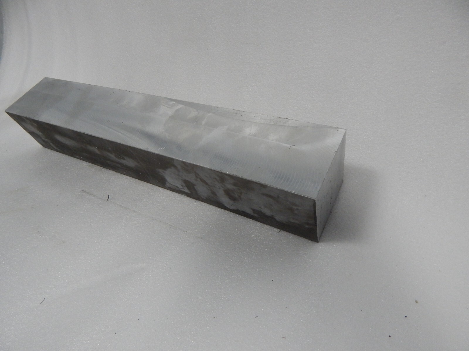 2-1/2″ X 2-1/2″ ALUMINUM 6061 FLAT BAR 2-1/2+ X 2-1/2+ Priced by the inch