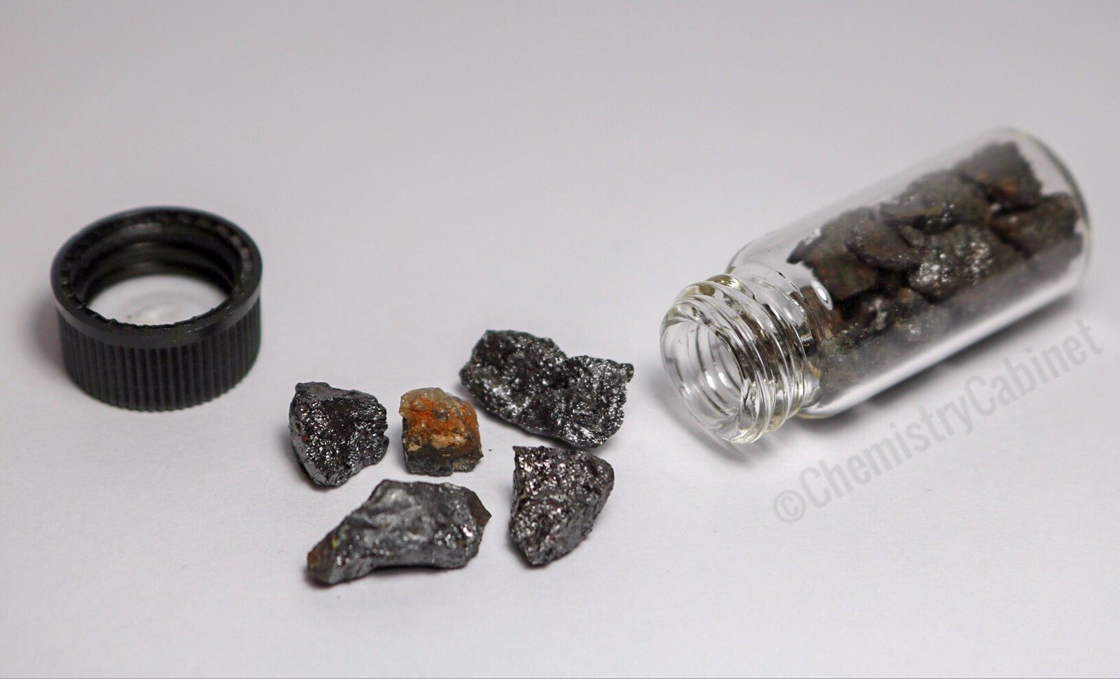 LodeStone /Ore, Natural Magnet Chemistry Sample, Mineralogy