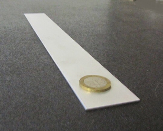 6061 T6 Aluminum Bar, 1/16″ Thick x 1 1/2″ Wide x 12″ Length, 8 Units