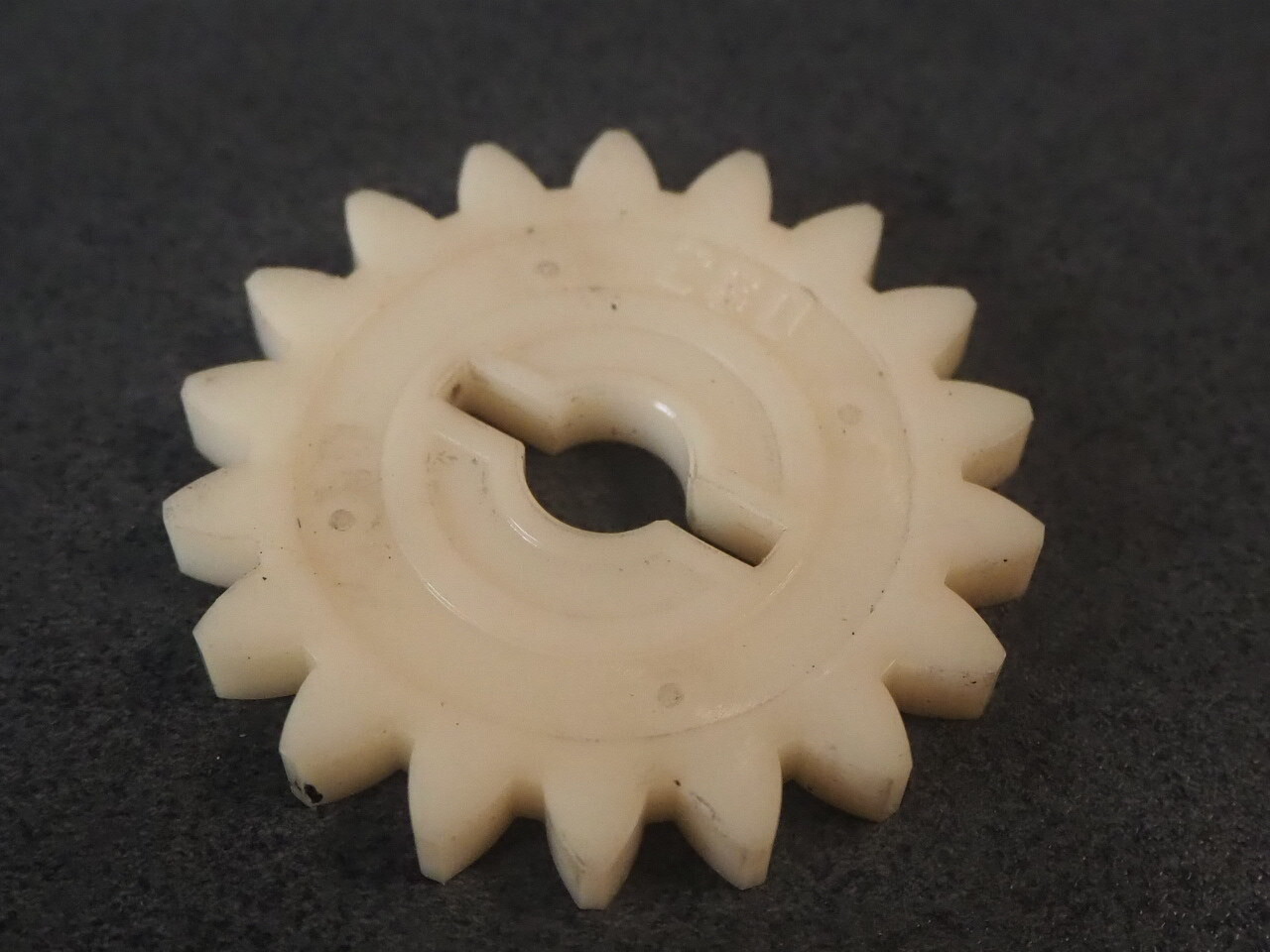 YAMAHA RD250 DS7 – 7639- GEAR, PRIMARY 280-17851-00