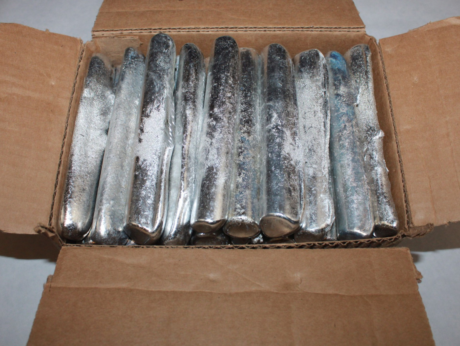 Aluminum Scrap Casting Ingots : 15 Lbs (3/4″ x 1″ x 6″ Bars) {1037}