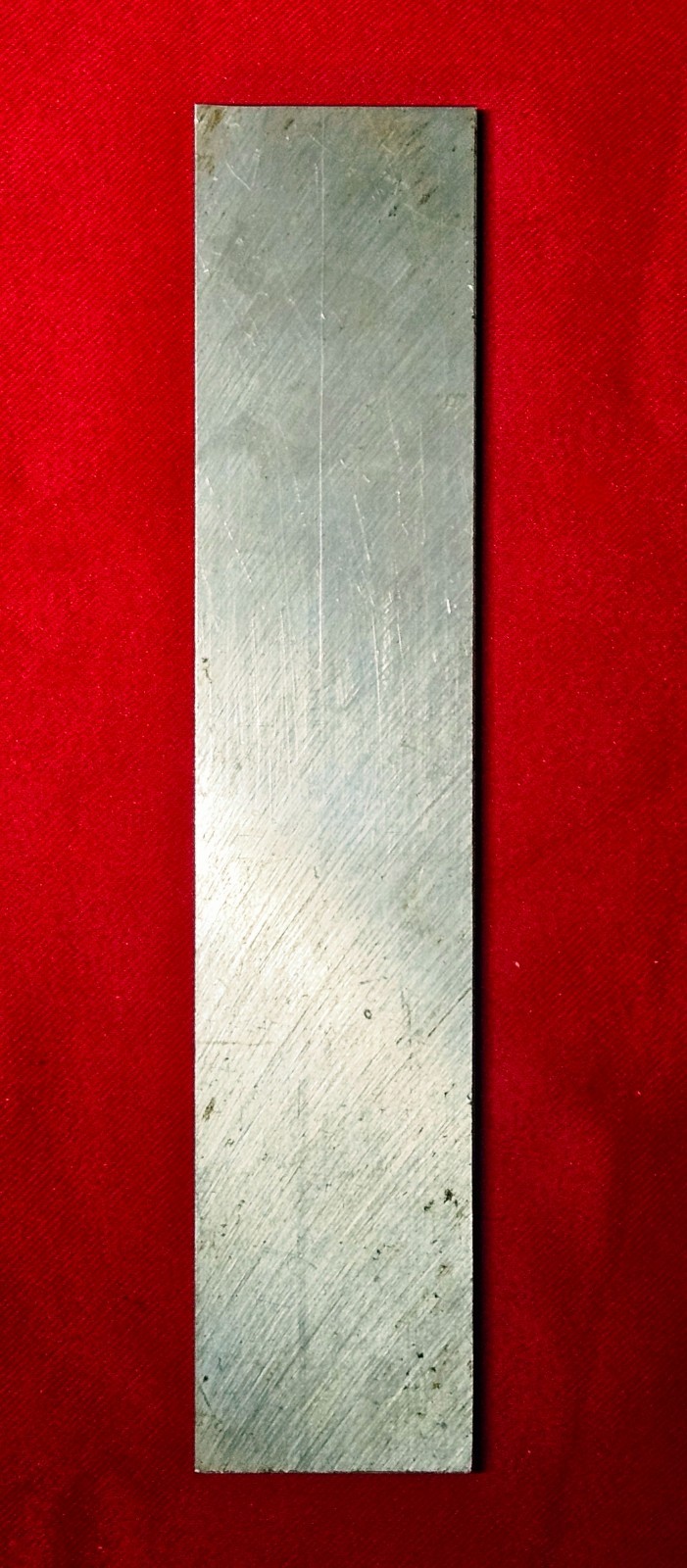 D2 Tool Steel Block Flat Stock 9.180″ L x 1.880″ W x 0.275″ Thick, 1 Lb 5.1 Oz.