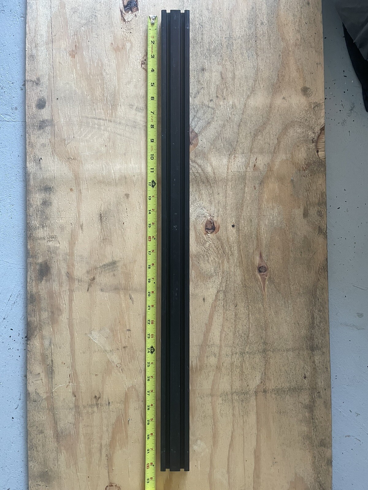 8020 1×2 25x50mm T-slotted Thread Aluminum Extrusion Smooth Black 32” L 4 Bars