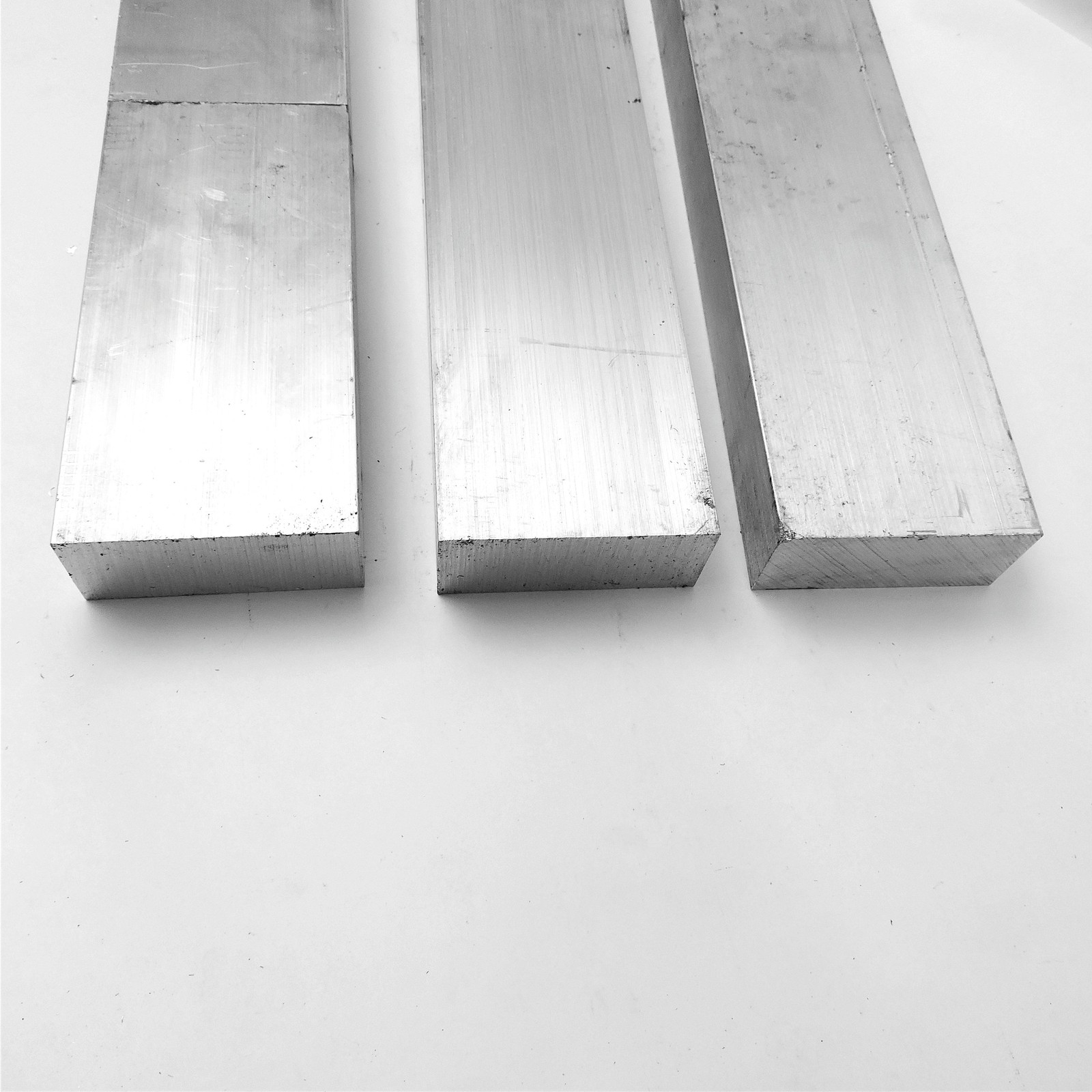 1.5″ x 4″ Aluminum 6061 FLAT BAR 3.625″ Long new mill stock QTY 3 sku M268