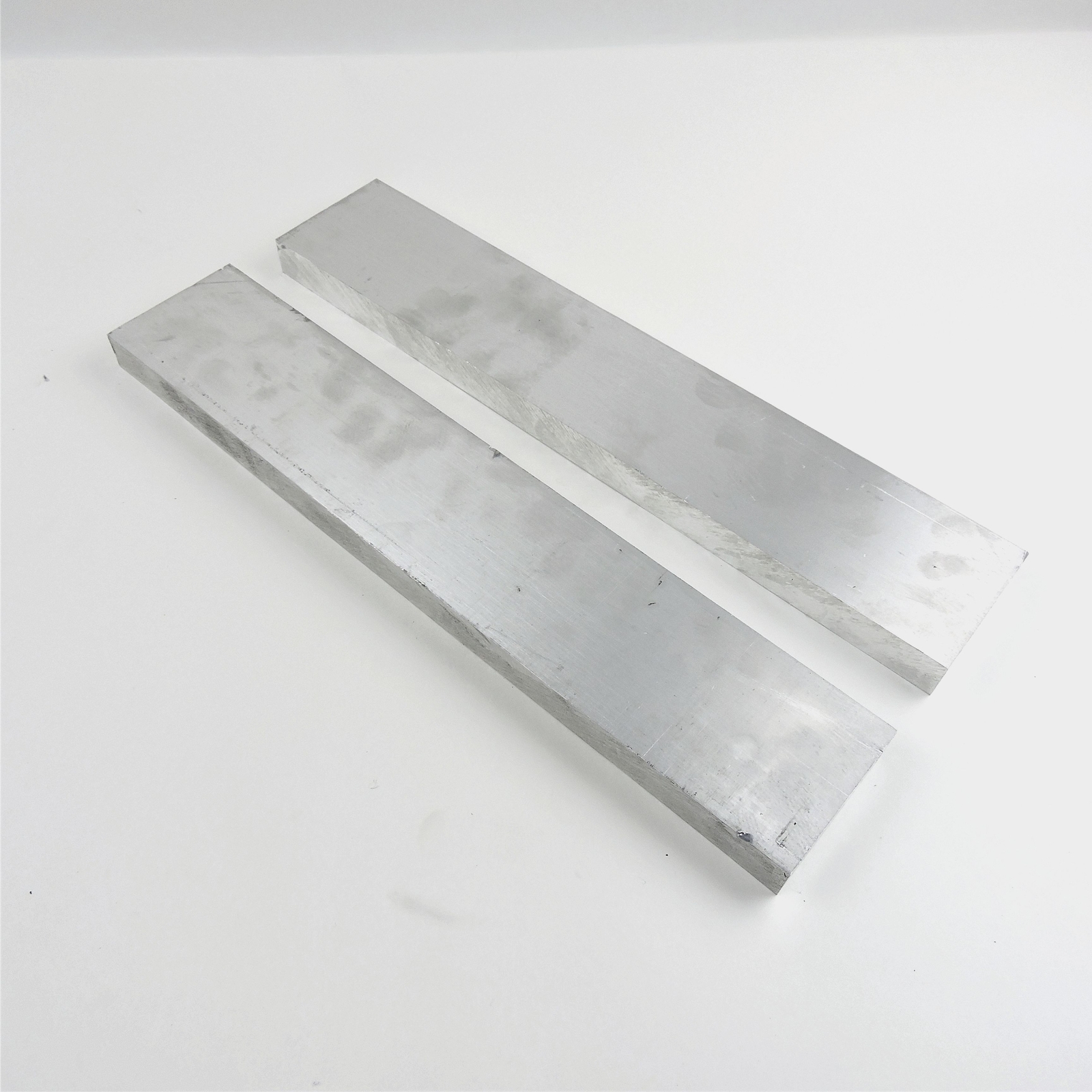 1″ thick Aluminum 6061 PLATE 4.25″ x 25.75″ Long QTY 2 sku 137189