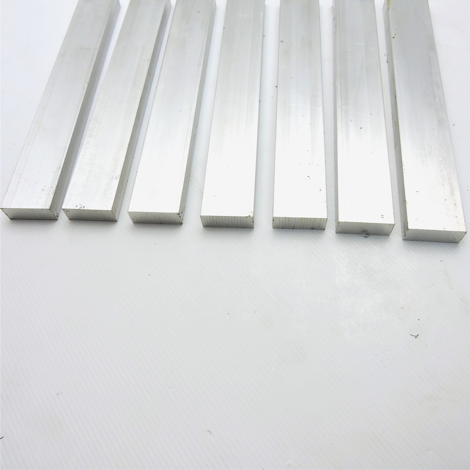 .375″ x 2″ Aluminum 6061 FLAT BAR 18.5″ Long new mill stock QTY 7 sku K617