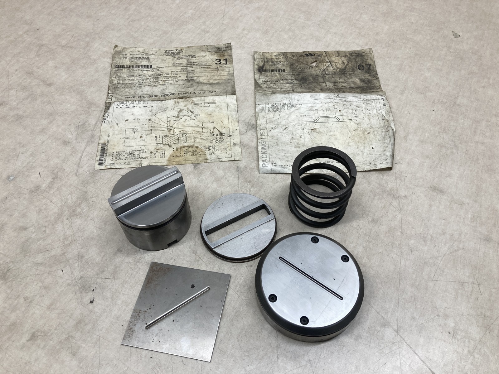 Wilson Tool 1.25 THK Emboss RD Make Die Base-Rework Punch & Die Cap W/ Sample