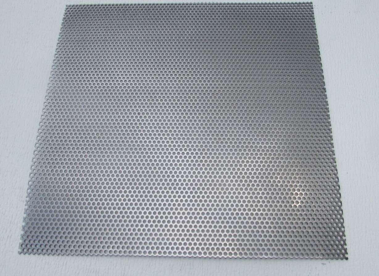 1/8″ HOLES—18 GAUGE 304 STAINLESS PERFORATED SHEET— 12″ X 17-1/2″