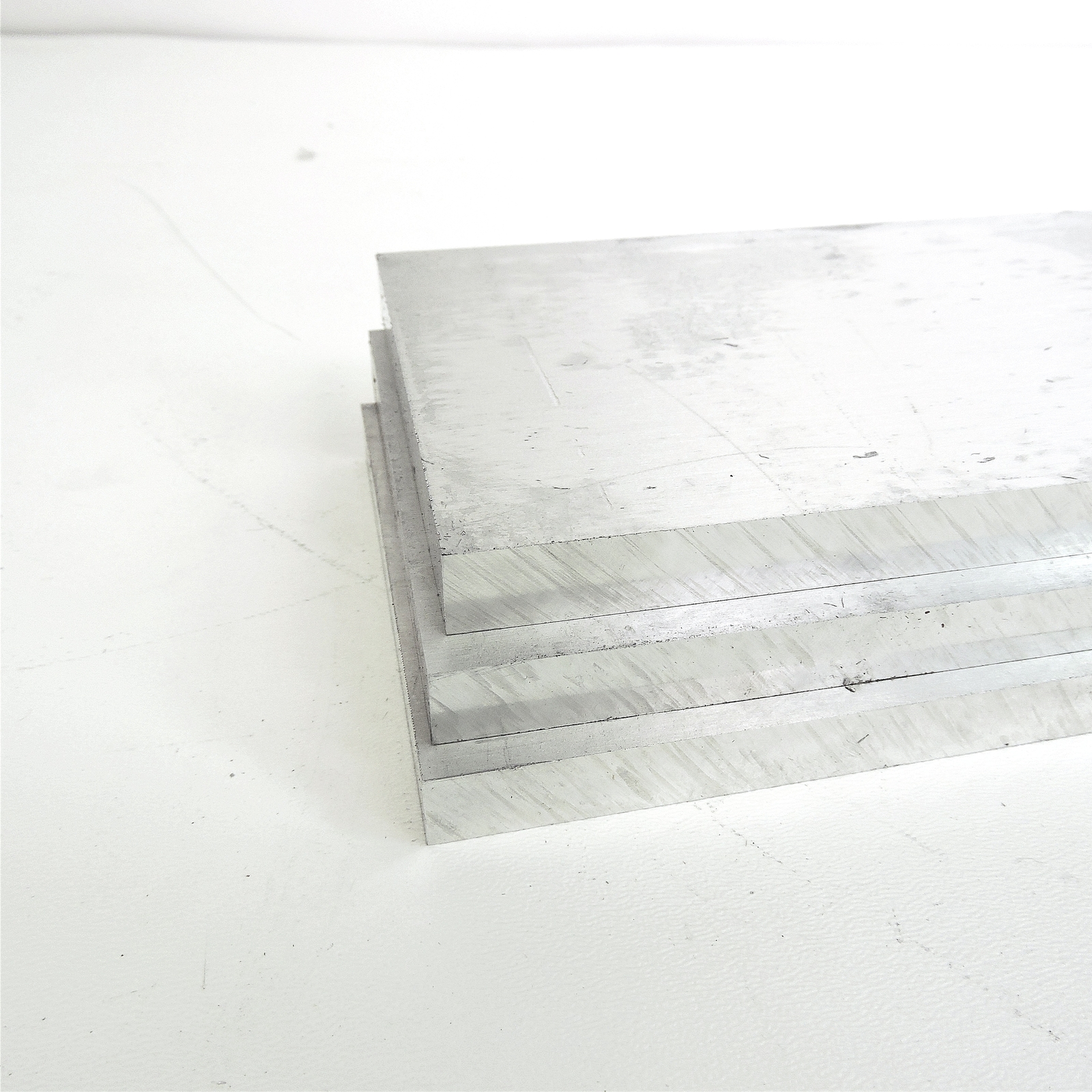 .625″ thick 5/8 Aluminum 6061 PLATE 4.375″ x 8.75″ Long QTY 3 sku 206039