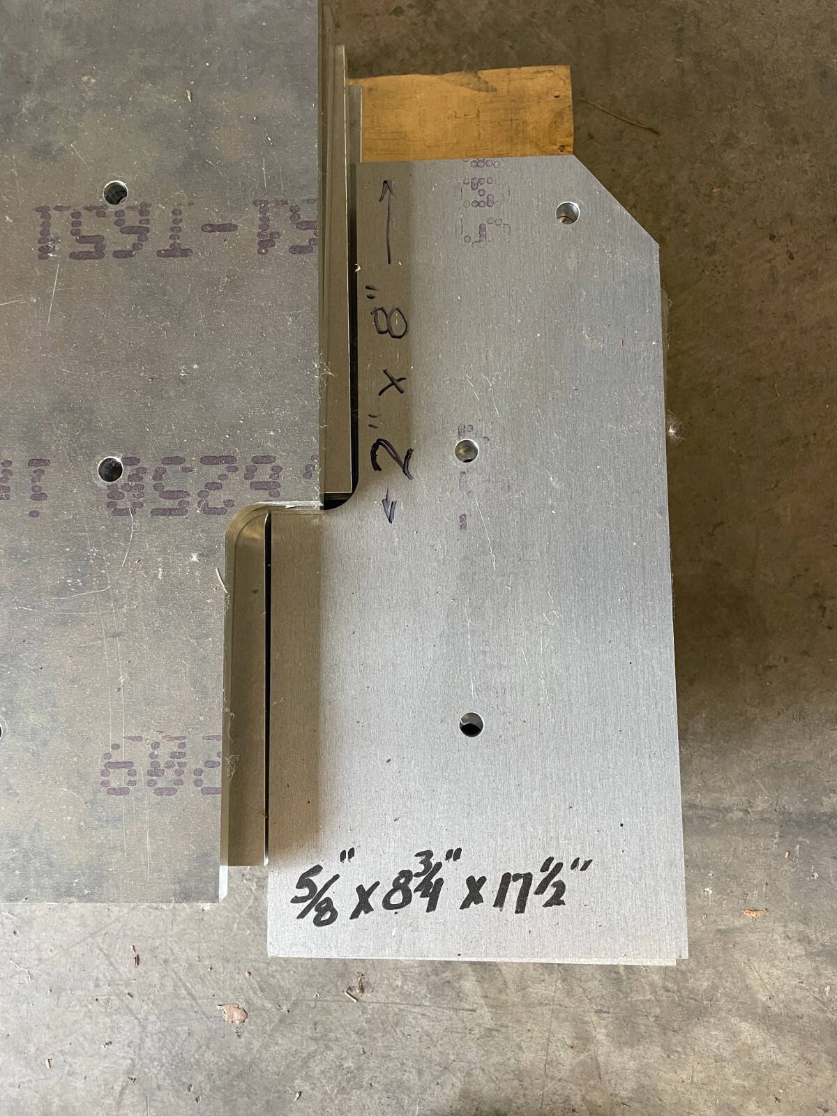 6061 Aluminum Flat Bar, 5/8″ x 8-3/4″ x 17-1/2″ long, Solid Stock, Plate