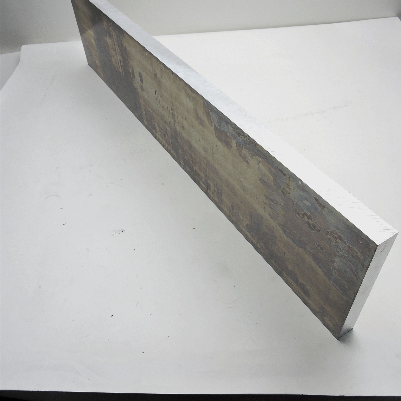 1.125″ thick 1 1/8 Aluminum 6061 PLATE 4.875″ x 20″ Long sku 137003