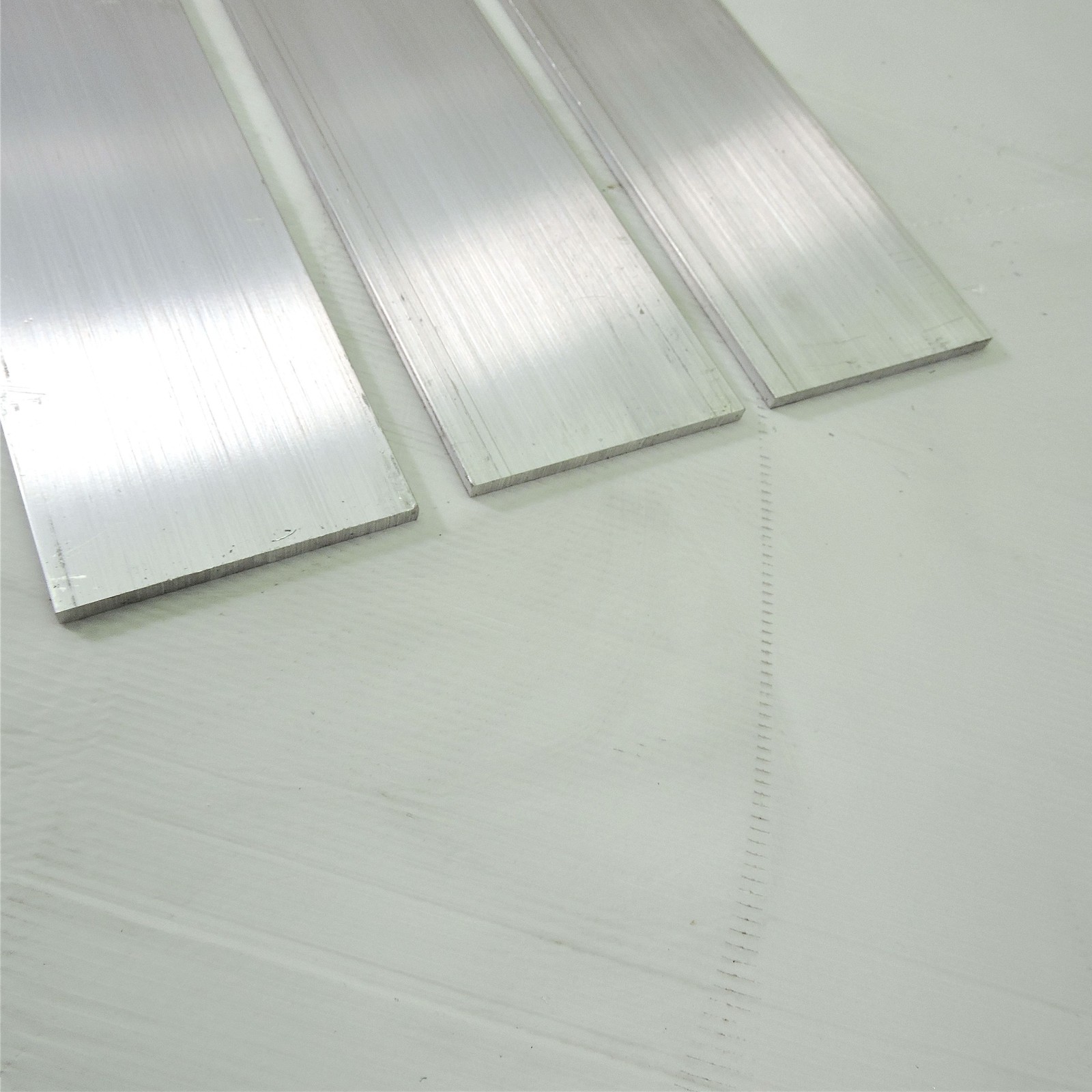 .375″ x 3.5″ Aluminum 6061 FLAT BAR 38.625″ Long new mill stock QTY 3 sku A102