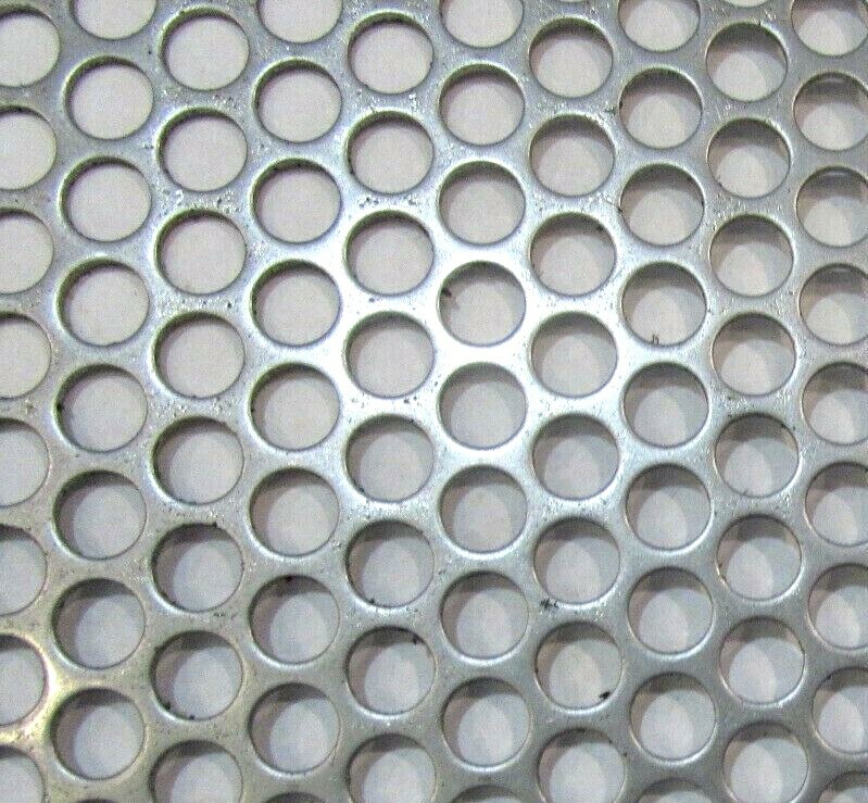 ==1/4″ HOLES 16 GAUGE 304 STAINLESS STEEL PERFORATED SHEET–11″ X 12″==