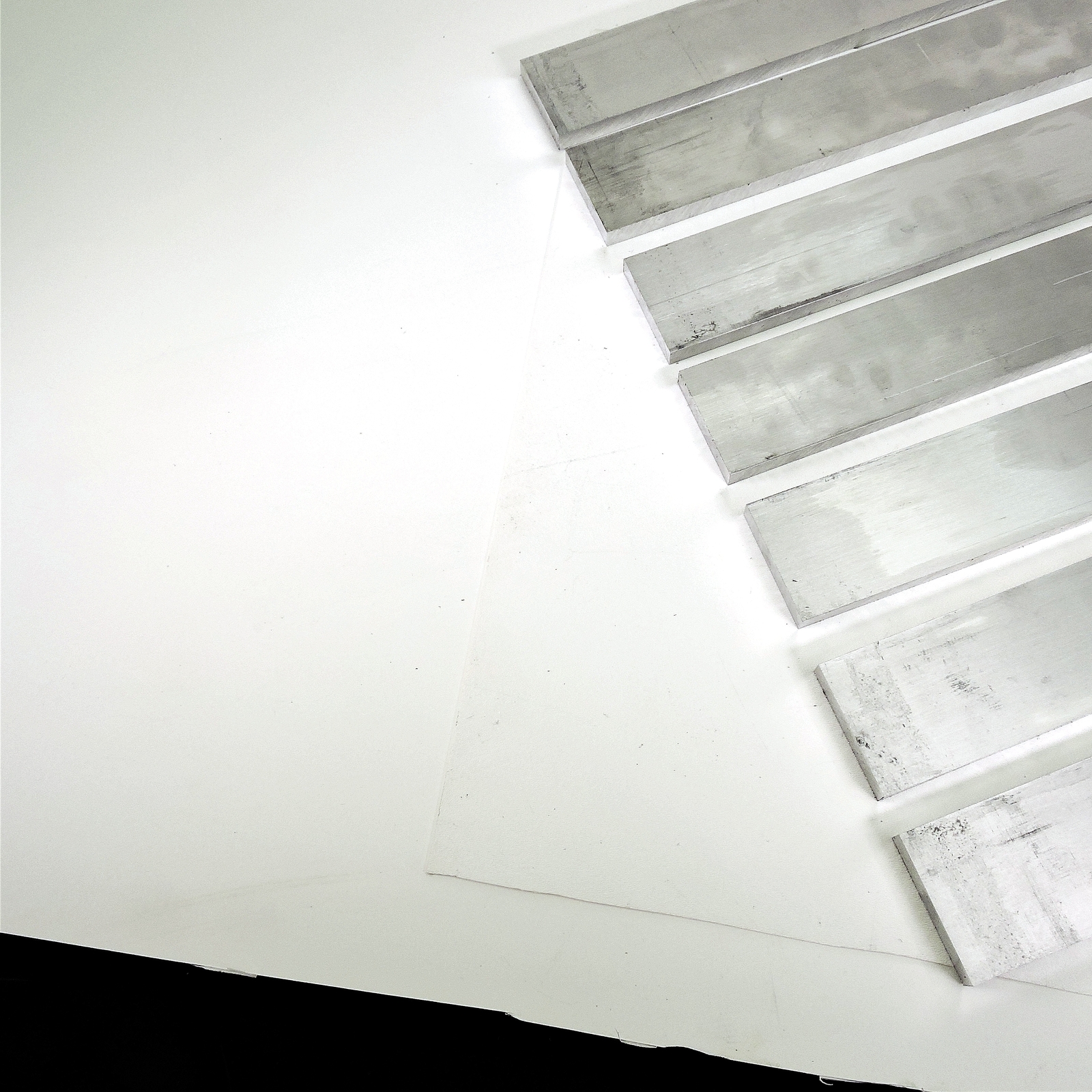 .625″ thick 5/8 Aluminum 6061 PLATE 3.25″ x 5.125″ Long QTY 7 sku 242334