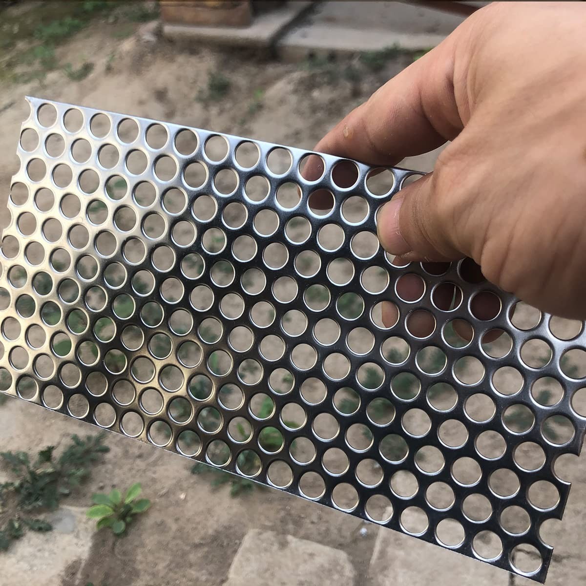 Metal Mesh Sheet 7.8 X 3.9 Inch Perfect for Screens and Decorative Applications
