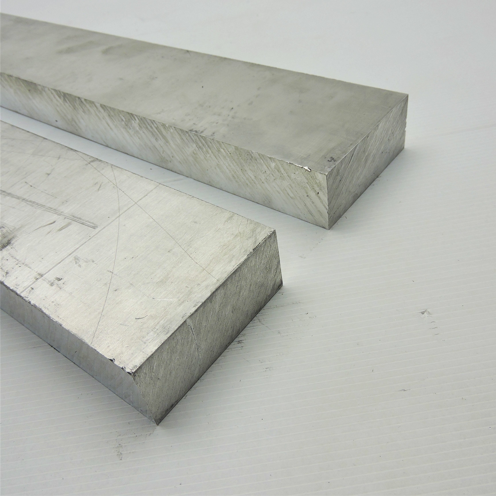 1.25″ thick 1 1/4 Aluminum 6061 PLATE 3.25″ x 60.5″ Long QTY 2 sku 106396