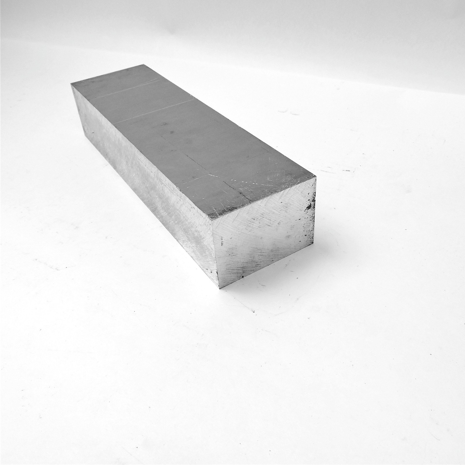 2.5″ thick 2 1/2 Aluminum 6061 PLATE 2.75″ x 13.5″ Long sku 206370
