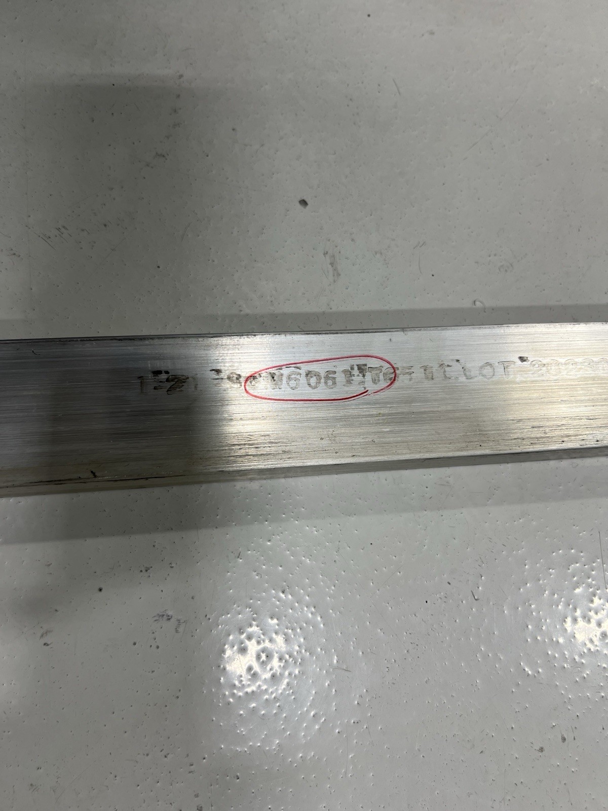Aluminum Bar Flat Stock 1.125x 2 inch x 4 Feet Unpolished Finish Alloy NEW
