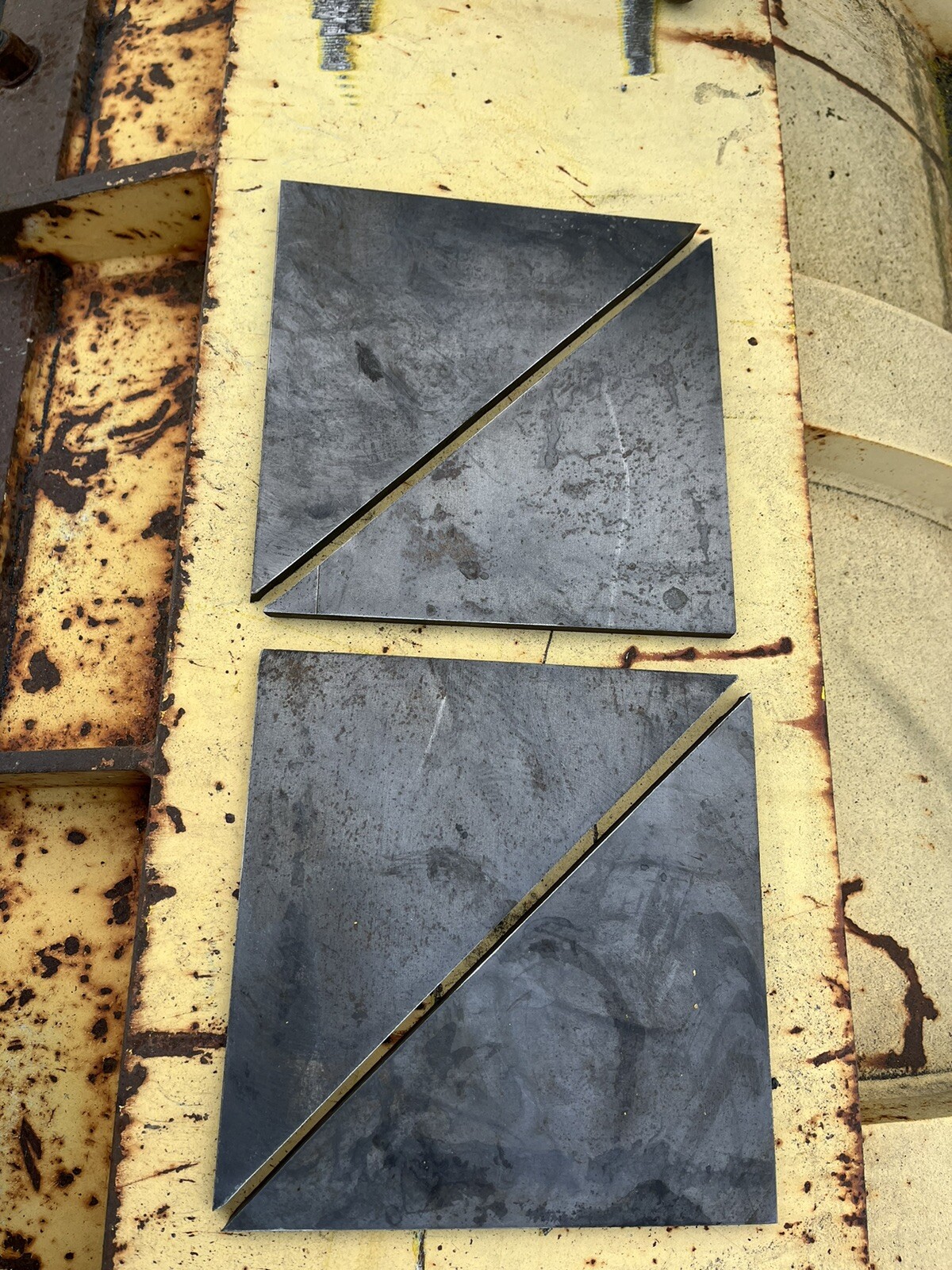RWM LOT OF 4 PLATE STEEL GUSSETS 3/8”x 6”x6”