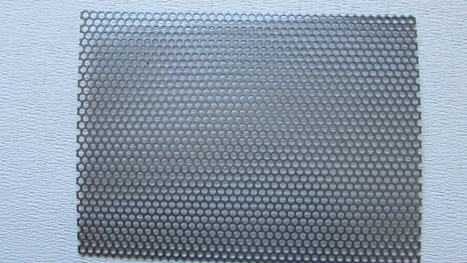 1/4″ HOLES 20 GAUGE 304 STAINLESS STEEL PERFORATED SHEET– 6″ X 6″