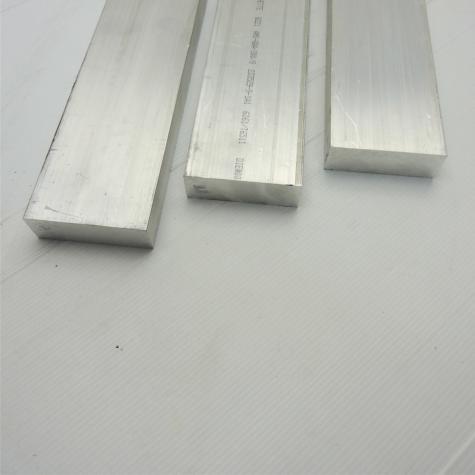 .875″ thick 7/8 Aluminum 6061 PLATE 2.875″ x 26.5″ Long QTY 3 sku 137194
