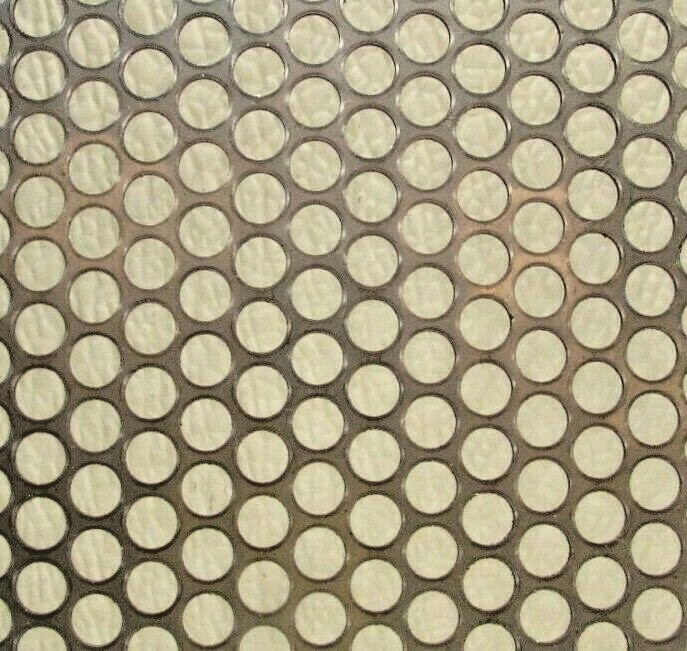 ==16 GAUGE 1/4″ HOLE ON 5/16″CENTERS 304 STAINLESS STEEL SHEET 11″ X 12″==