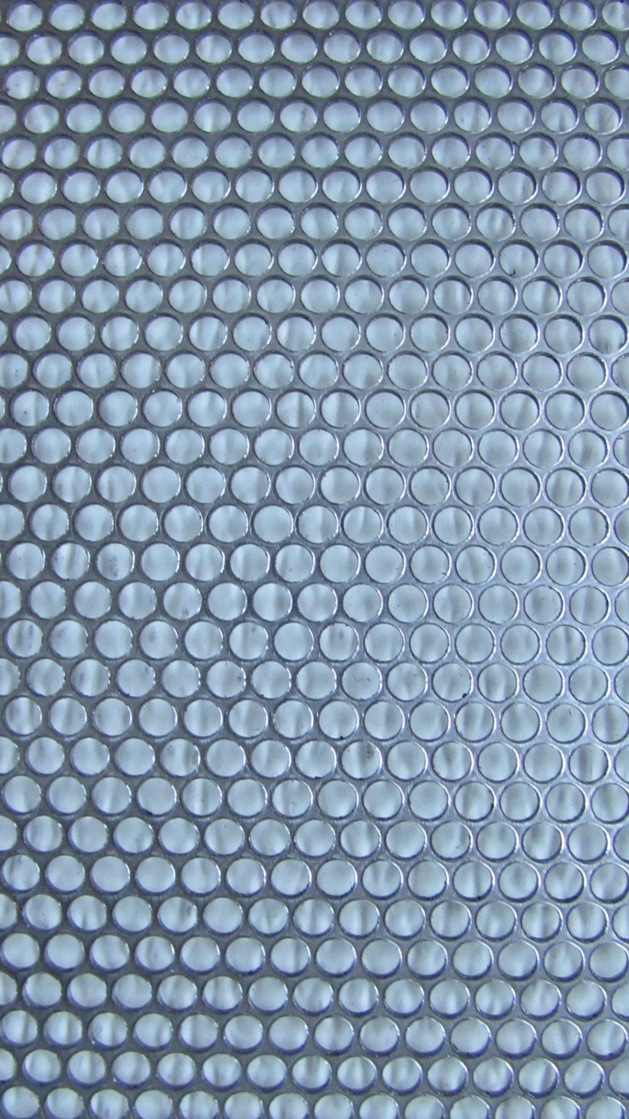 5/32″ HOLES ON 3/16″STAGGERED-20 GA STAINLESS PERFORATED SHEET–6-7/8″ X 11-1/2″