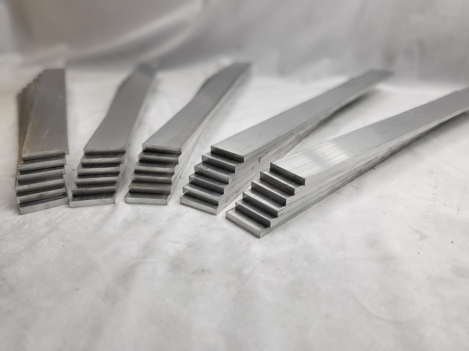 6061 Aluminum Flat Bar, 1/4″ x 1-1/2″ x 17″ long, Solid Stock, Plate, 30pk