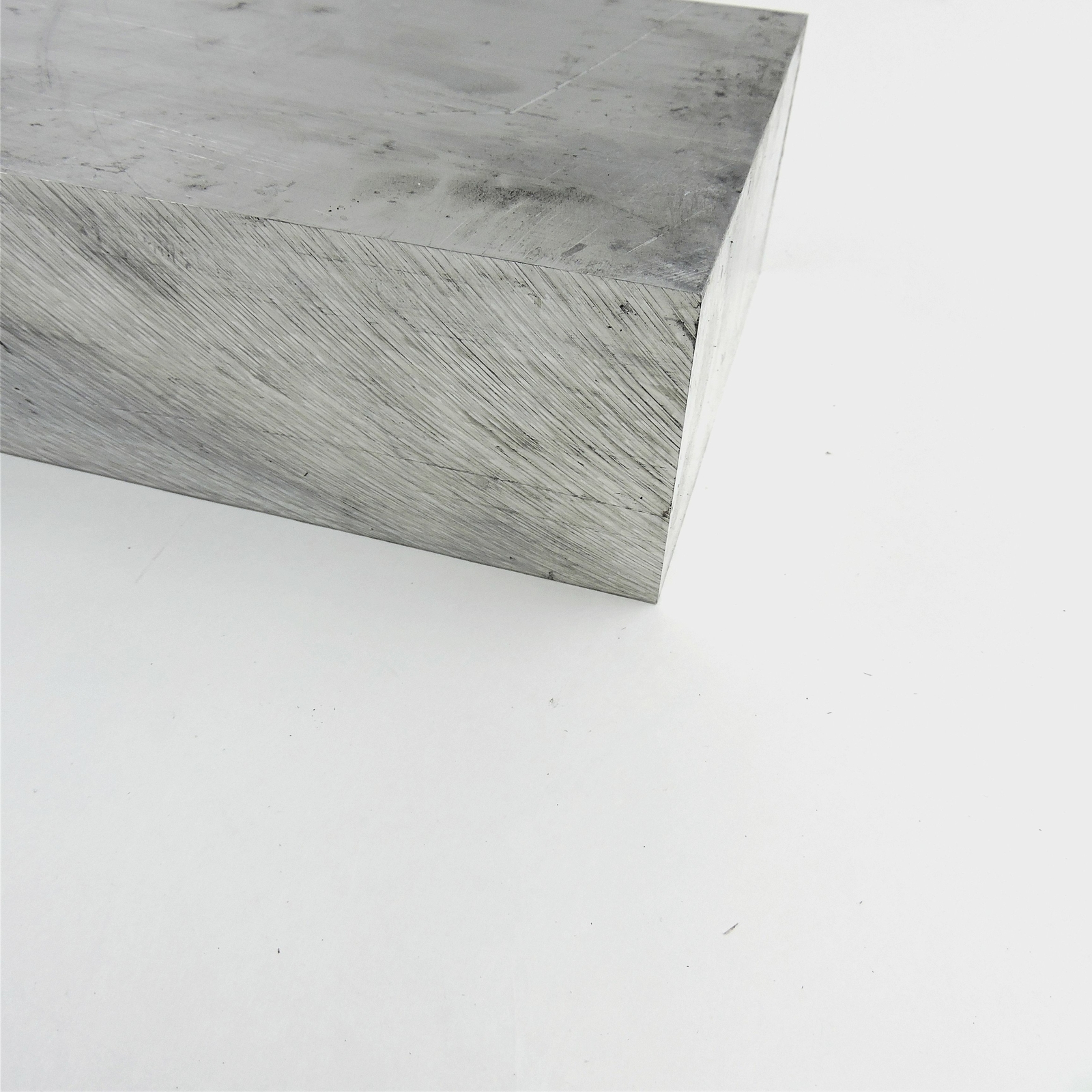 3.5″ thick 3 1/2 Aluminum 6061 PLATE 3.75″ x 10.5″ Long sku 208764