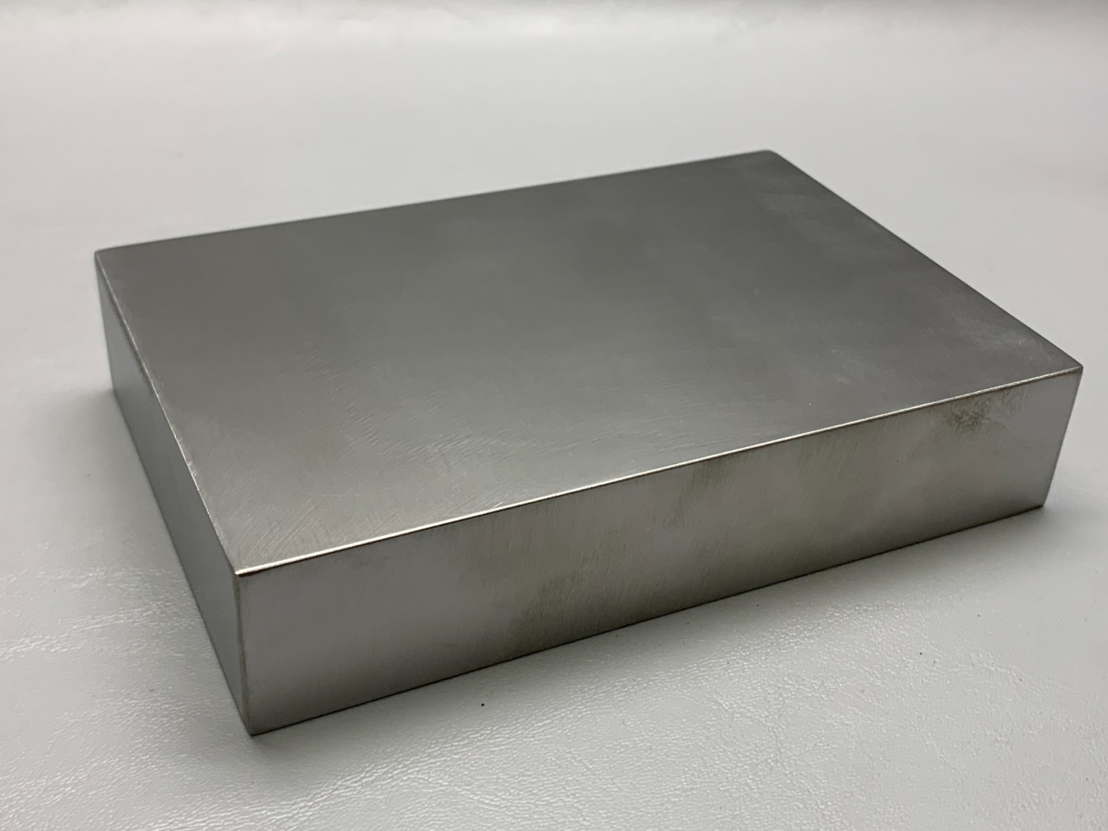 Bench Press Block Machined Flat Anvil Shop Plate A36 Mild Steel 1-1/4” x 4” x 6″