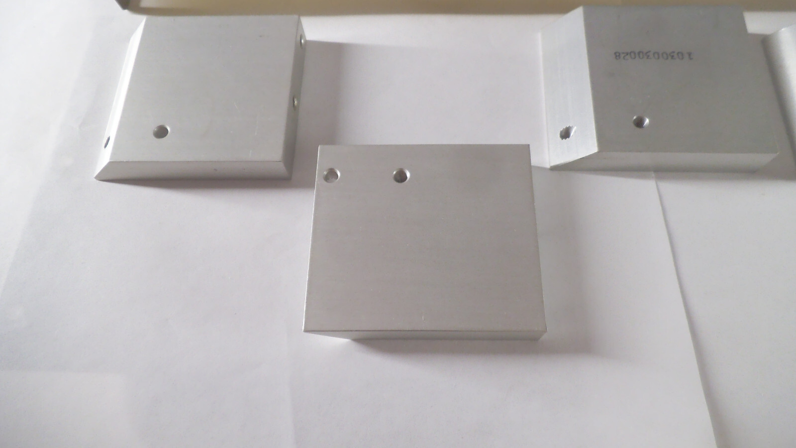 Set of 4 Aluminum bars 2-9/16″ x 2-1/4″ x 1/2″ thick