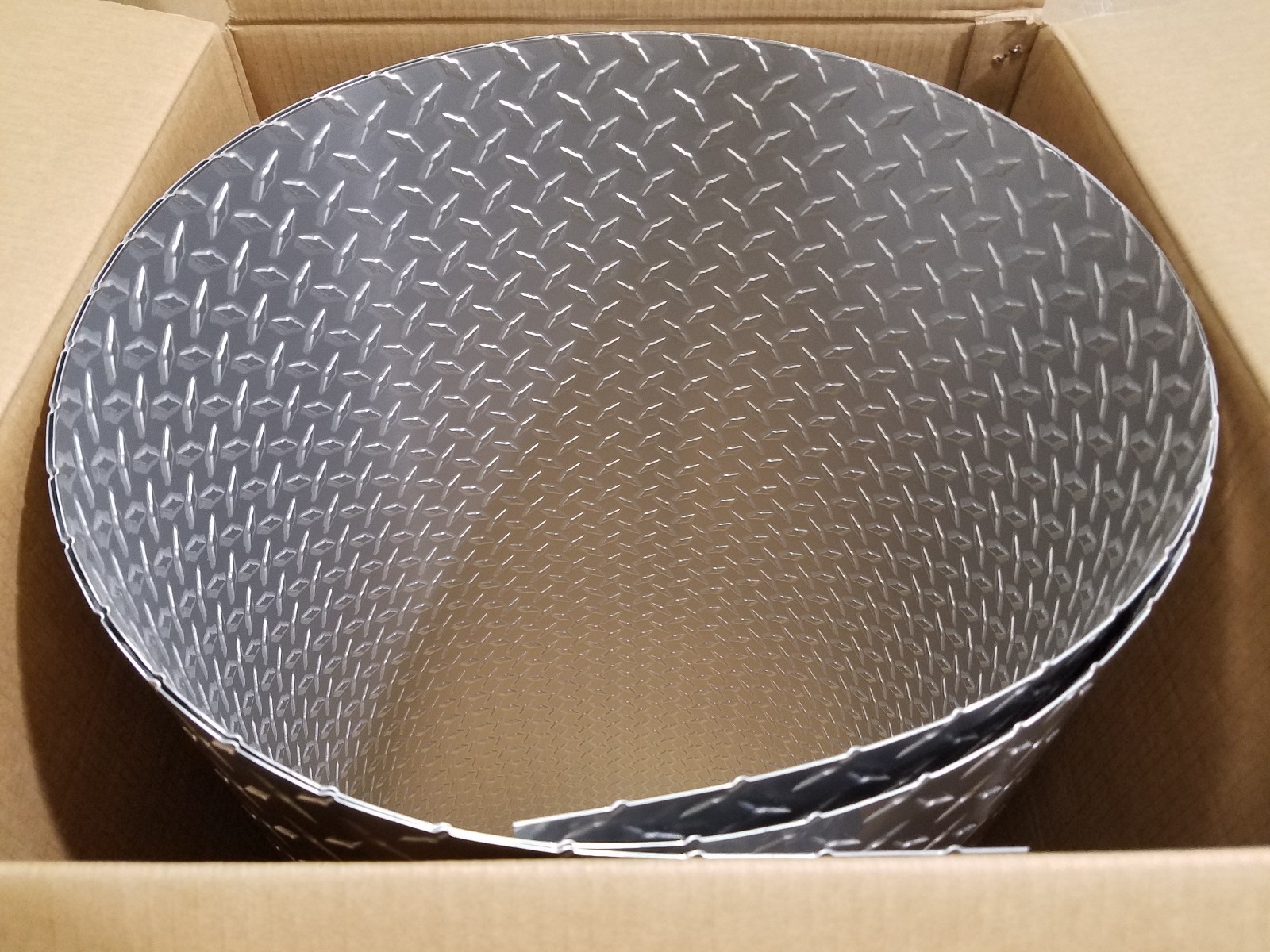 .025 Diamond Plate Sheet – 12″ x 120″ Polished Aluminum – 2 pcs