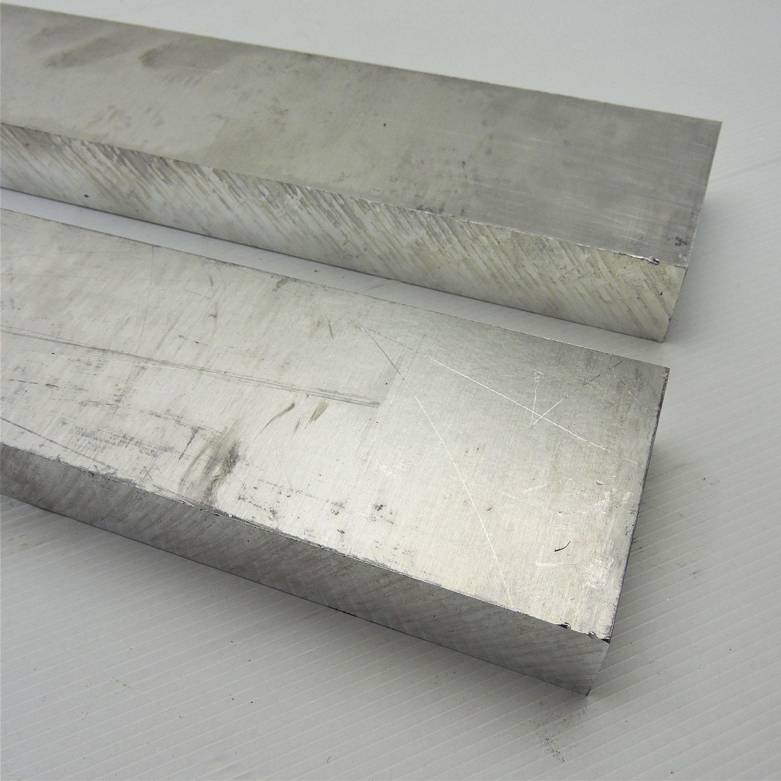 1.25″ thick 1 1/4 Aluminum 6061 PLATE 2.875″ x 33.75″ Long QTY 2 sku 125544