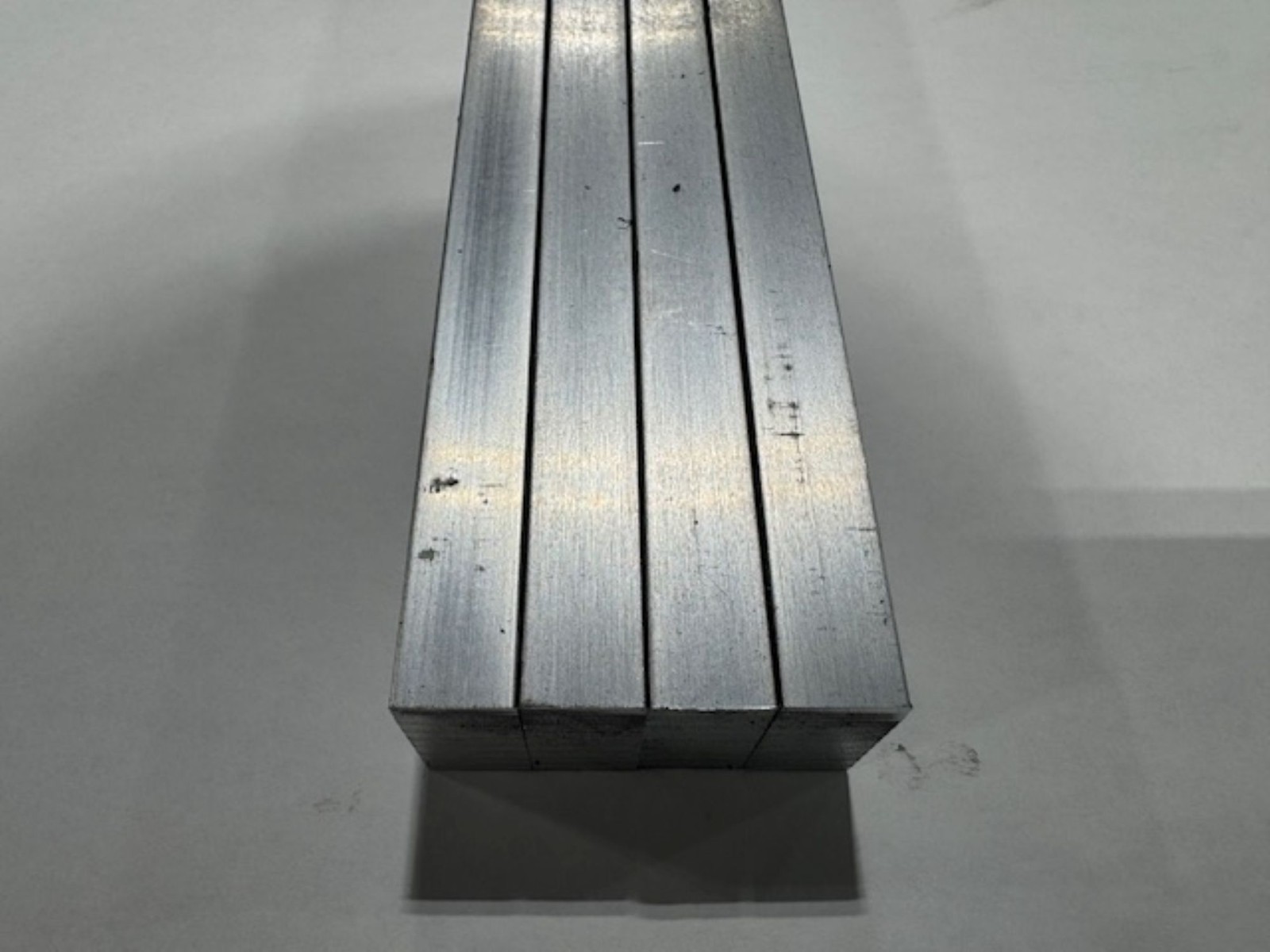 (4 PACK) 1/2″ x 1″ Aluminum Flat Bar x 9″ Long, 6061 Aluminum
