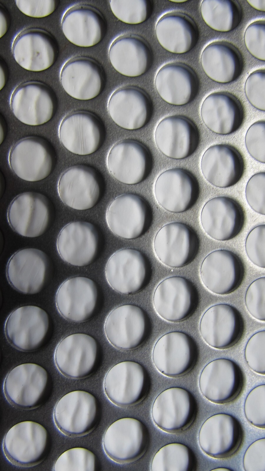 ==1/4″HOLES –20GA. –11-1/4″ X 8-1/4″ .– STAINLESS PERFORATED SHEET==