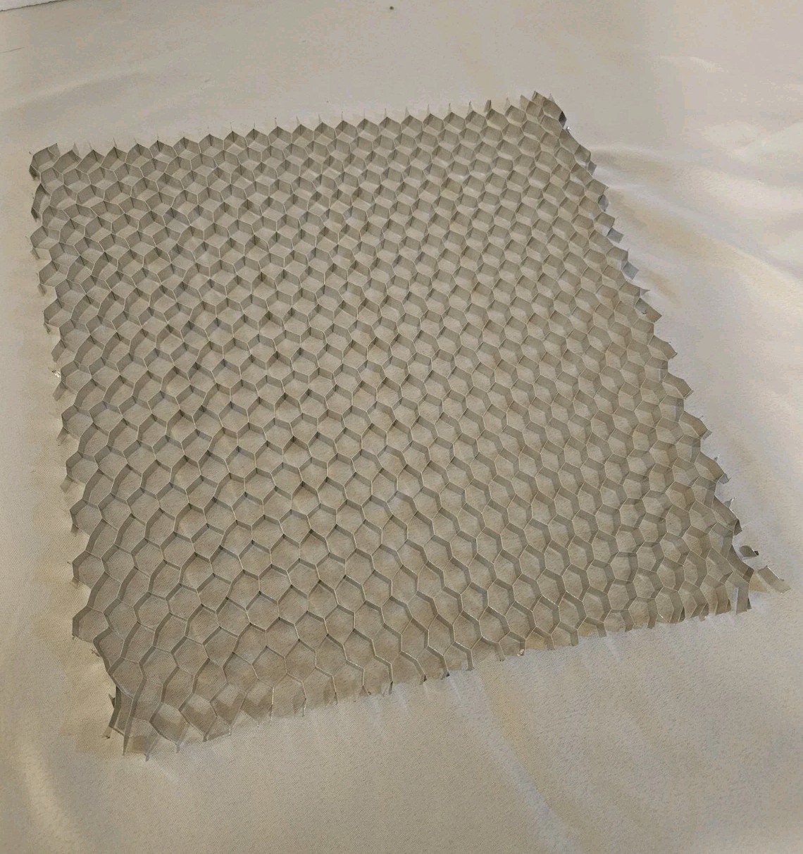 Plascore Polypropylene Honeycomb Core Panel 12×12 x 1/4” NEW Lightweight…