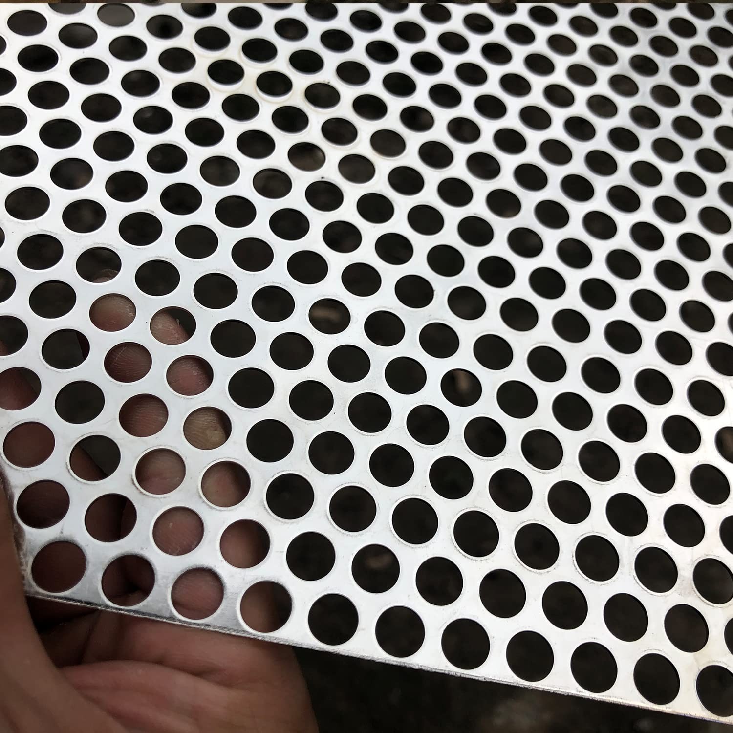 Commercial Grade Perforated Sheet, 15.7×7.8 Inch, Rust-Resistant Steel Material