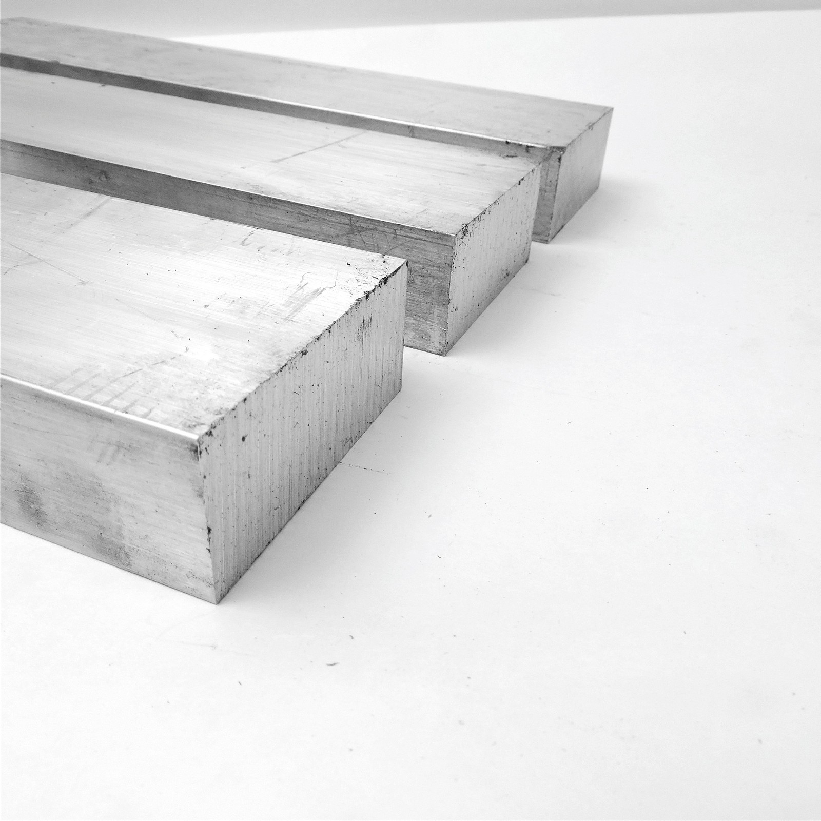 1.5″ x 4″ Aluminum 6061 FLAT BAR 3.625″ Long new mill stock QTY 3 sku M268