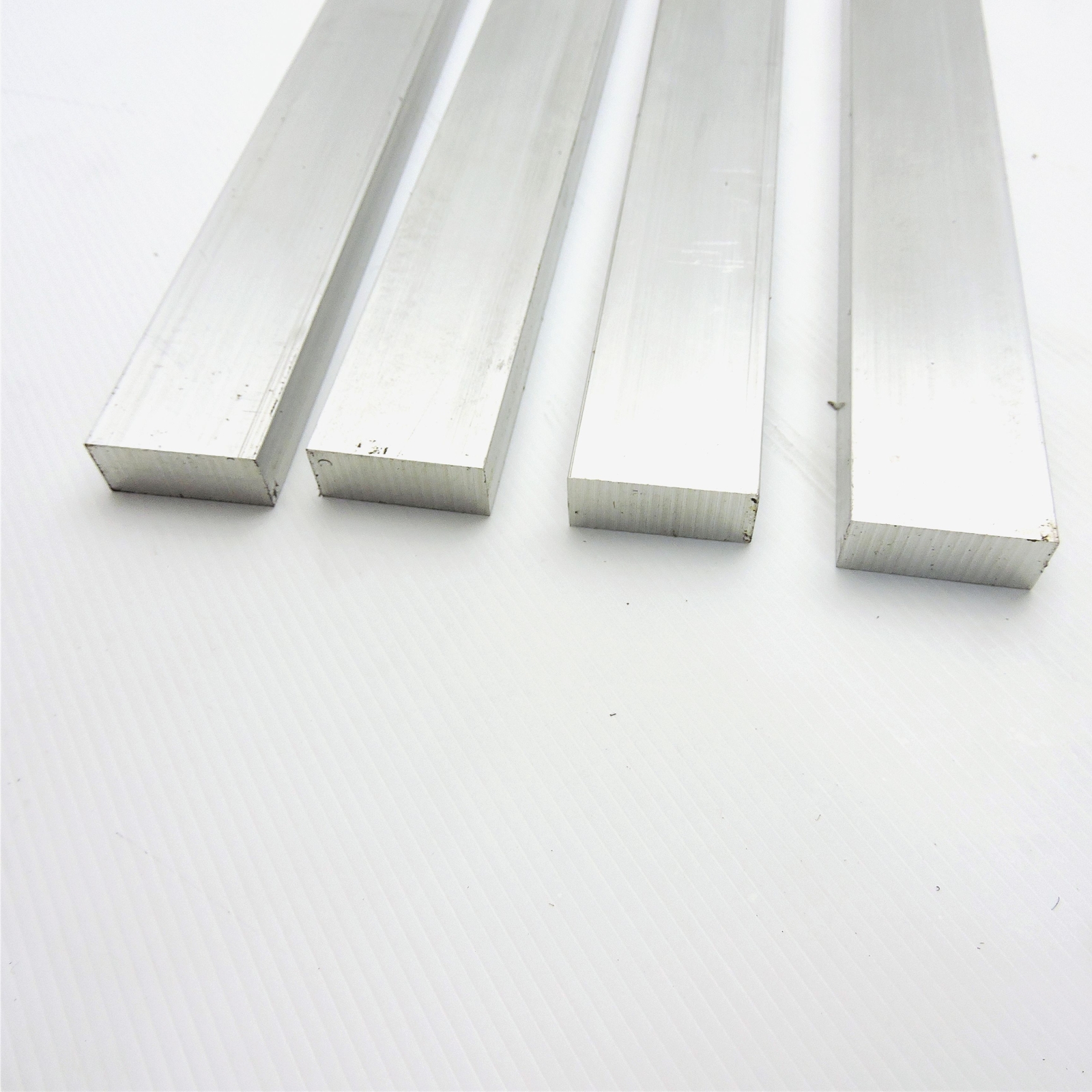 .625″ x 1.25″ Aluminum 6061 FLAT BAR 36″ Long new mill stock QTY 4 sku A747