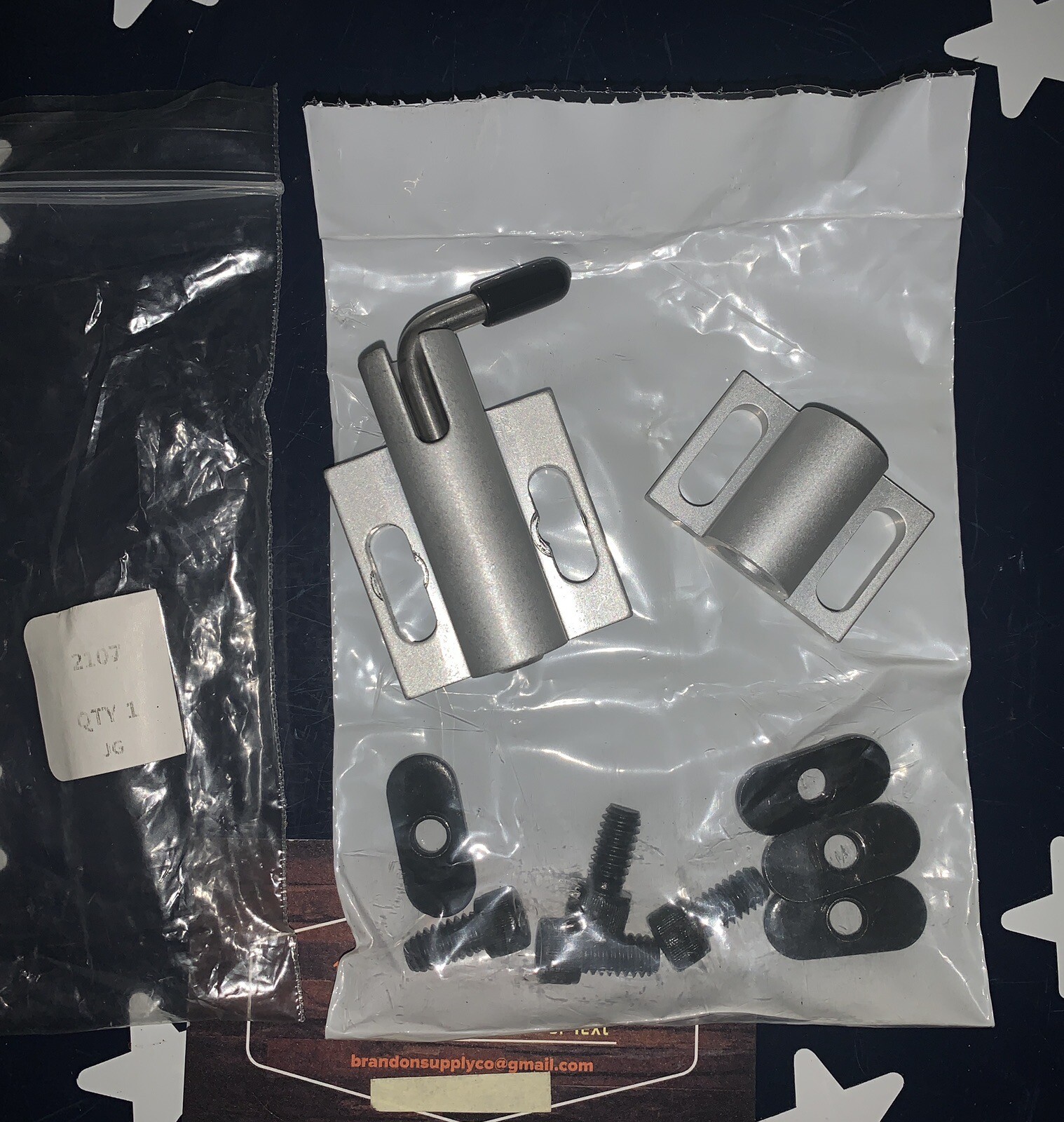 80/20 2107 Deadbolt Latch 10 & 15 Series 1-1/2 In.