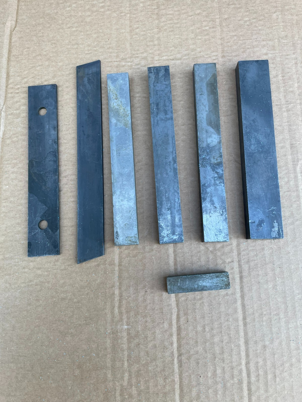 Steel Flat Bar Various Lengths, 1/2″ x 3/4″ & 1/2″ x 1″ Flat Bar Steel (7 Pcs)