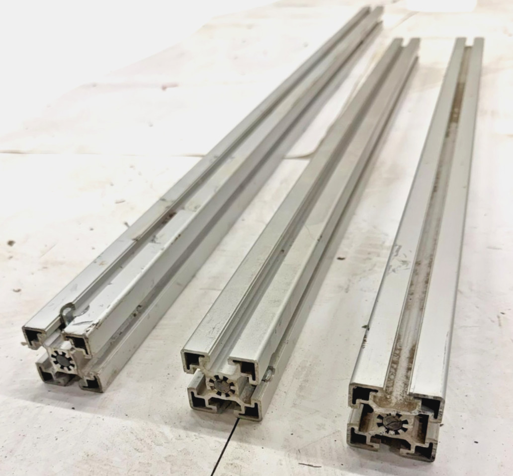 80/20 45MM ASST LENGTHS, 45-4545, (LOT OF 3), 34-3/4″ TO 48-1/8″, 4 OPEN SLOTS