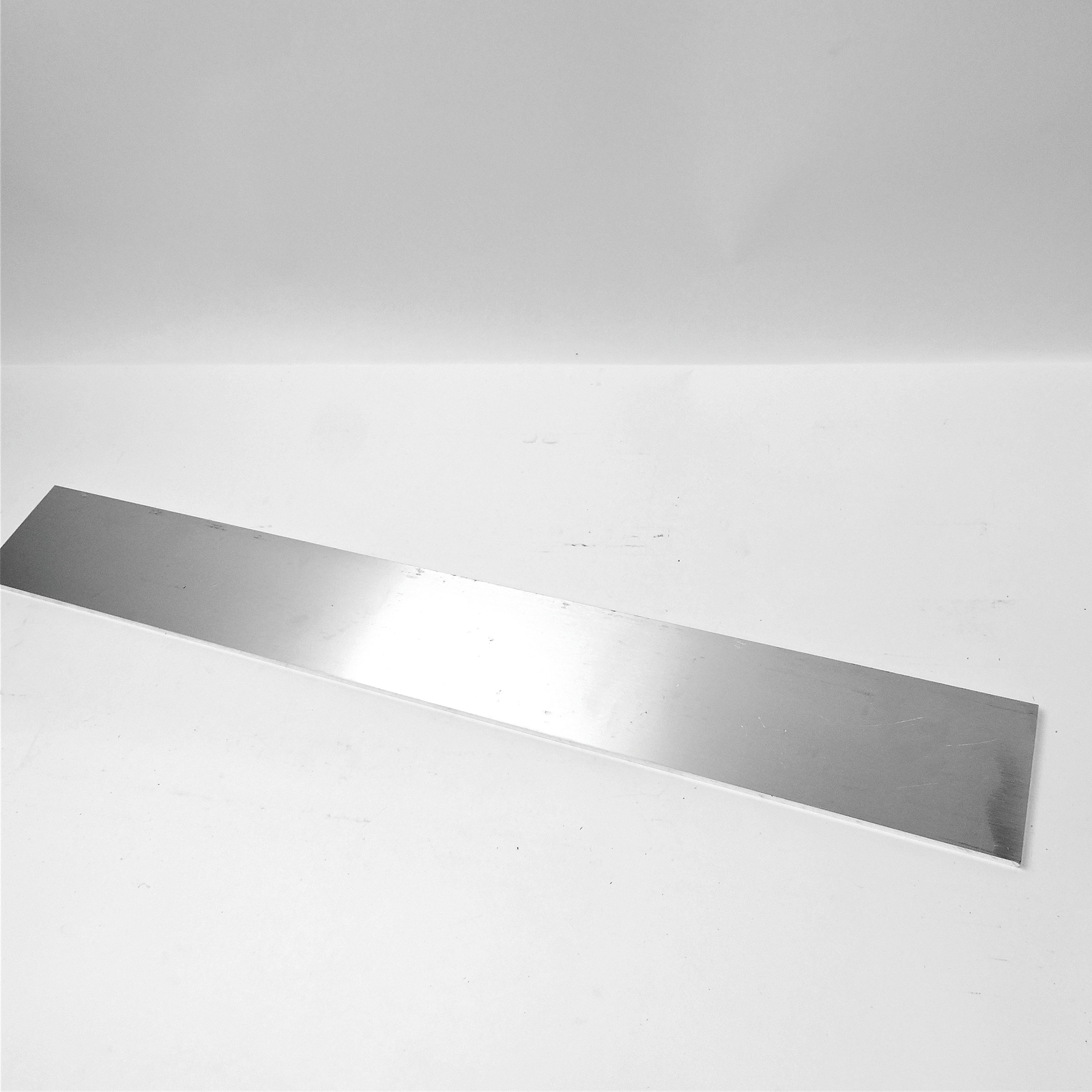 .875″ thick 7/8 Aluminum 6061 PLATE 2.875″ x 25.125″ Long sku 125404